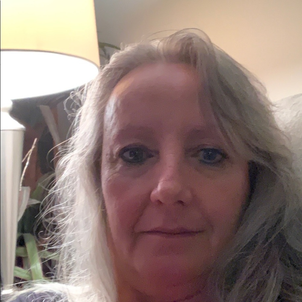 Meet your Posher, Helene